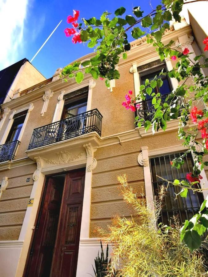 Portrait Boutique Guesthouse Валенсия Екстериор снимка