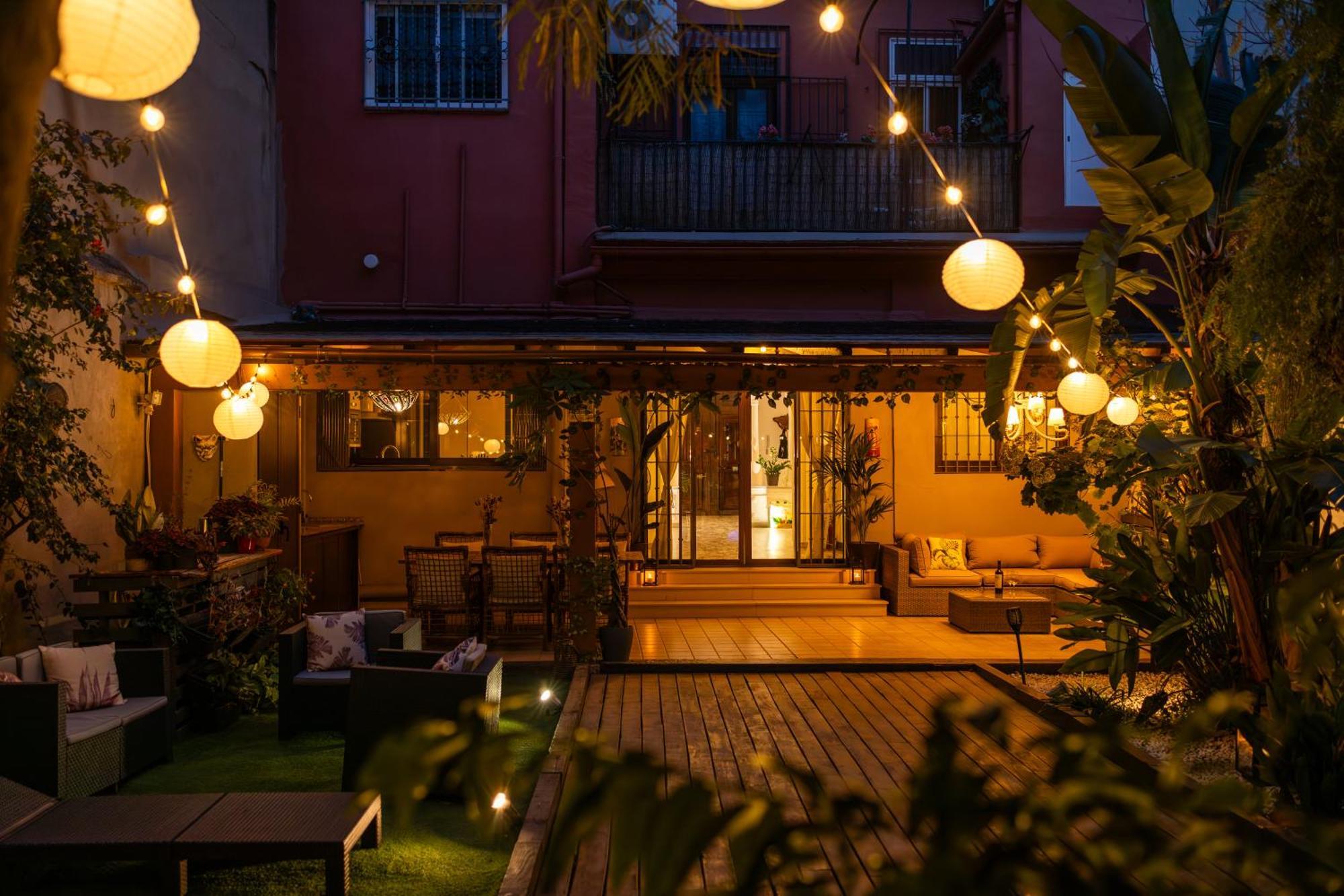 Portrait Boutique Guesthouse Валенсия Екстериор снимка