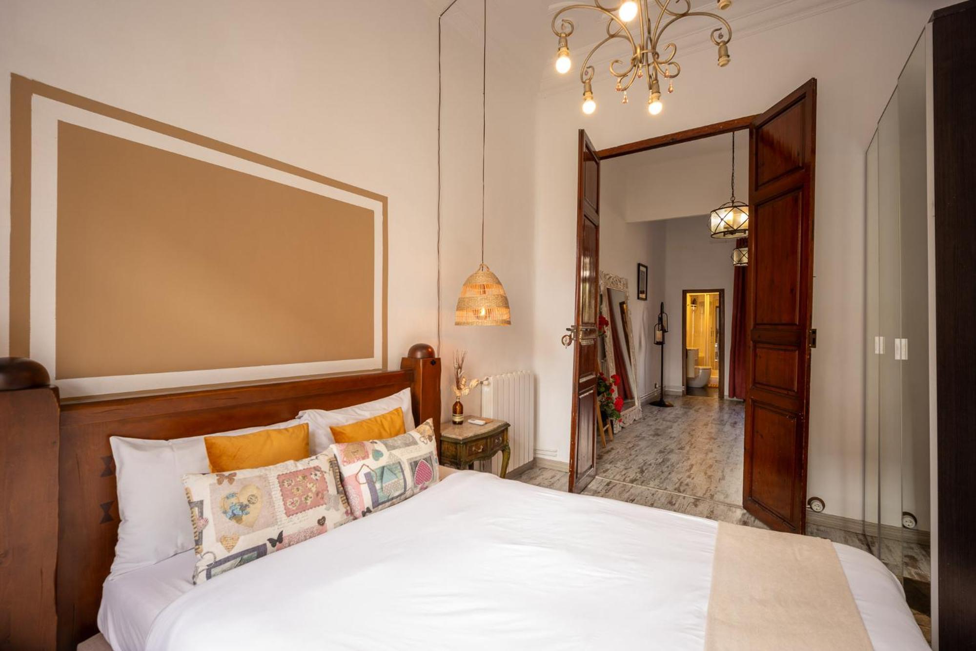Portrait Boutique Guesthouse Валенсия Екстериор снимка